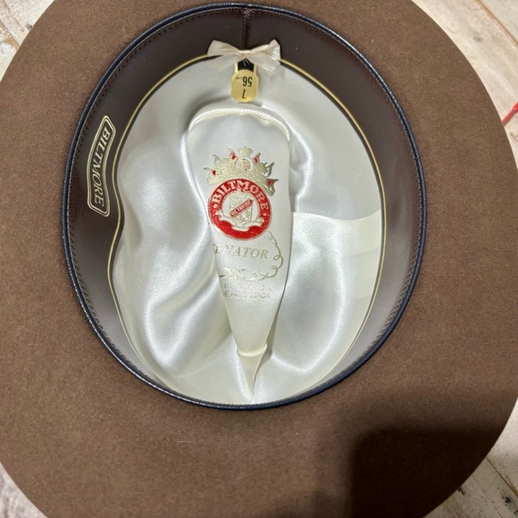 New! Biltmore Classic Brown Fedora Hat with Black Band-Sz 7 - Picture 5 of 6